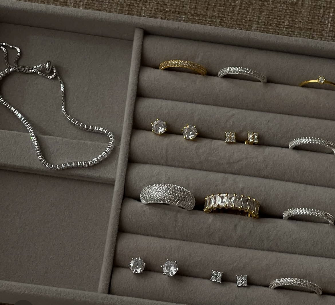 PAVÉ COLLECTION