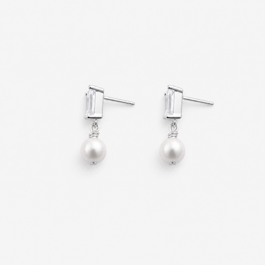 BAGUETTE PEARL STUDS Silver