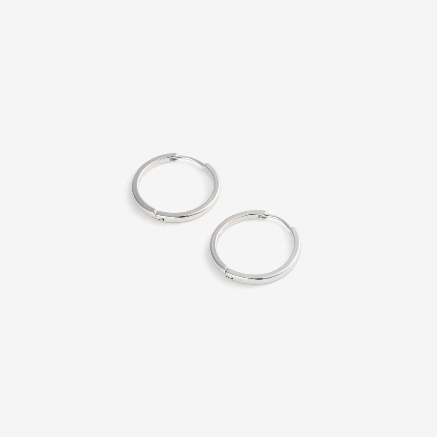 THIN HOOPS Silver