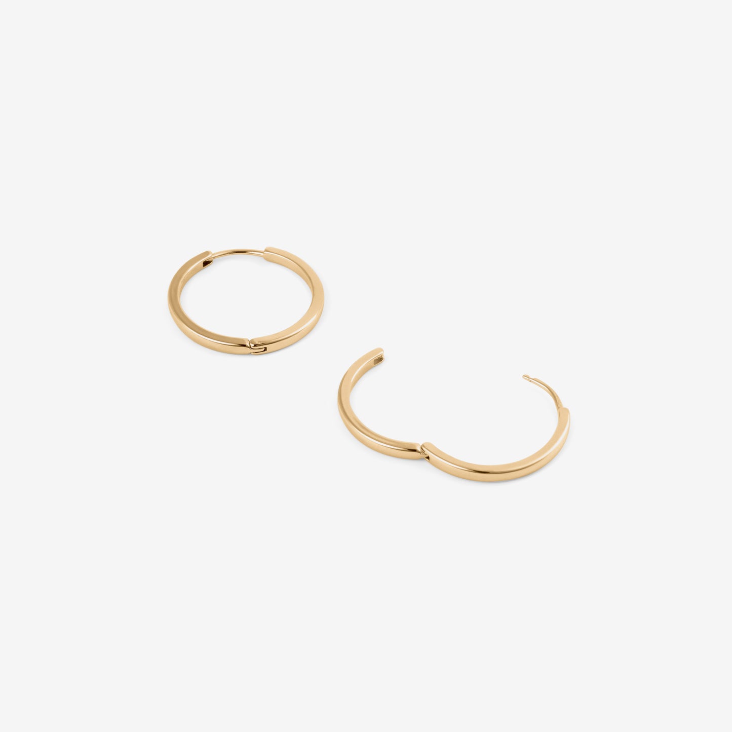 THIN HOOPS Gold