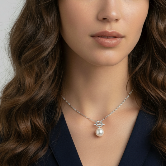 BOLD PEARL NECKLACE Silver