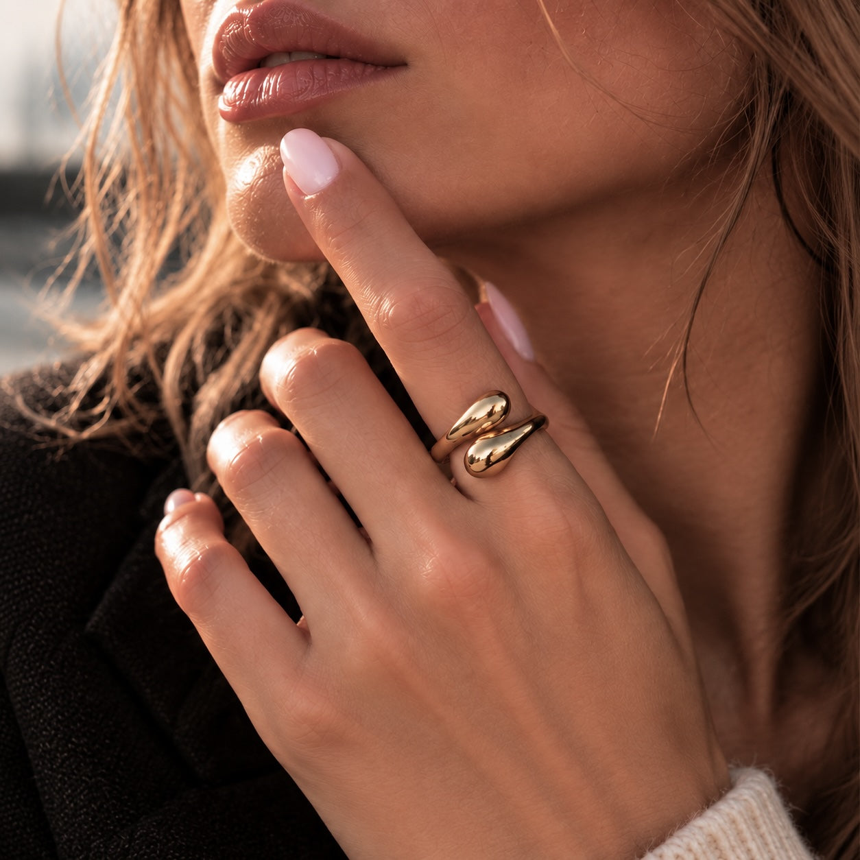 HUG RING Gold