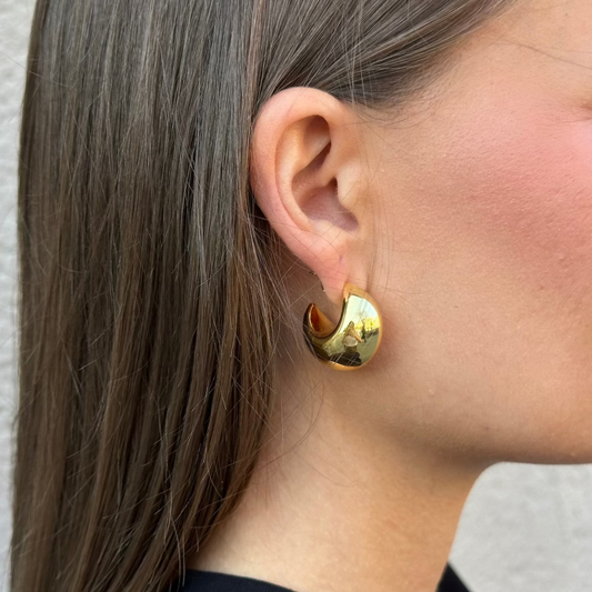 CHUNKY MOON EARRINGS Gold