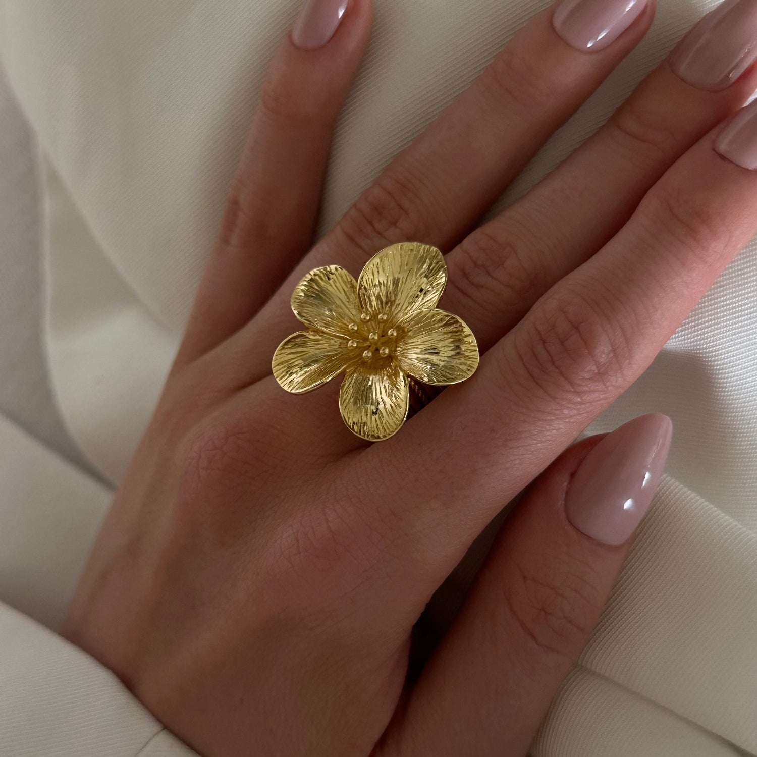 Flower Women's Gold Ring Buy Statement Flower Gold Ring