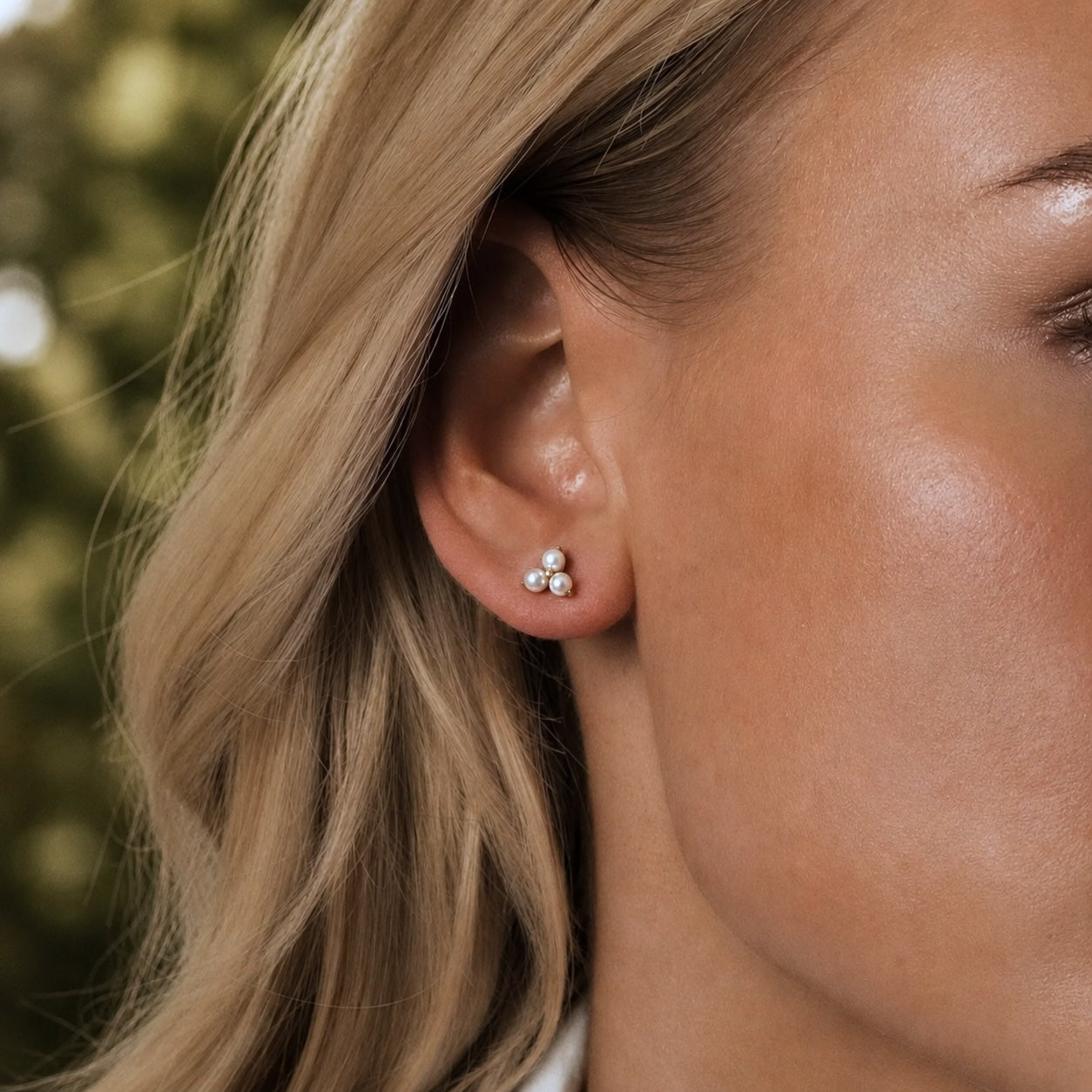 MINI PEARL STUDS EARRINGS Gold