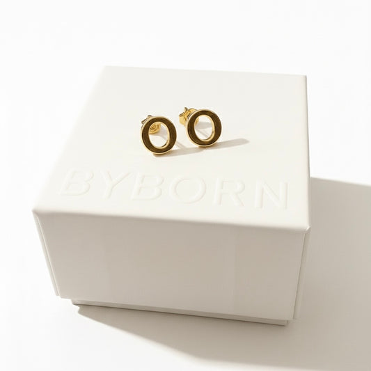 PETITE LETTER STUDS