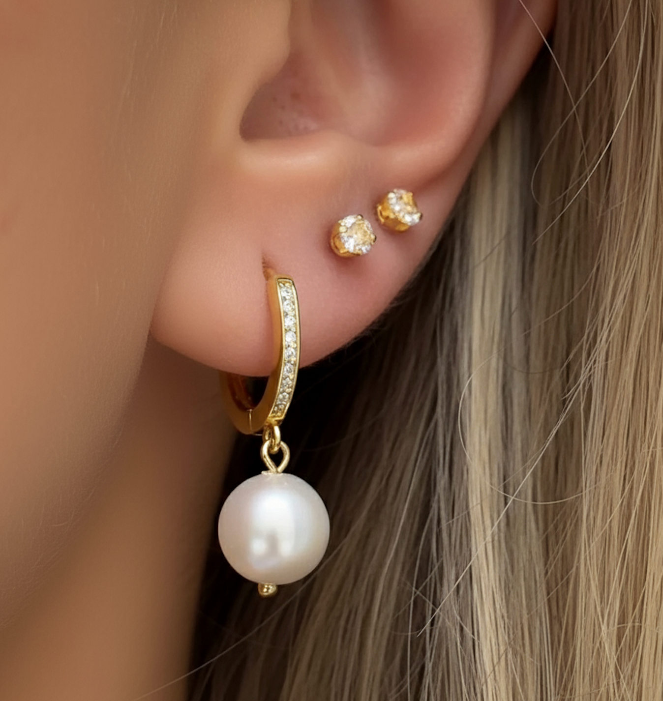 PEARL DROP HOOPS EARRINGS Gold