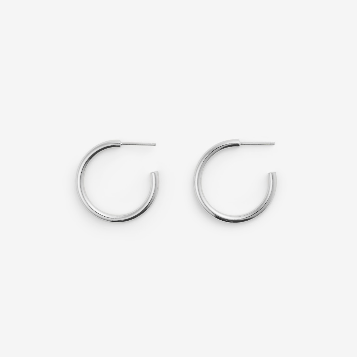 MEDIUM HOOPS EARRINGS Silver