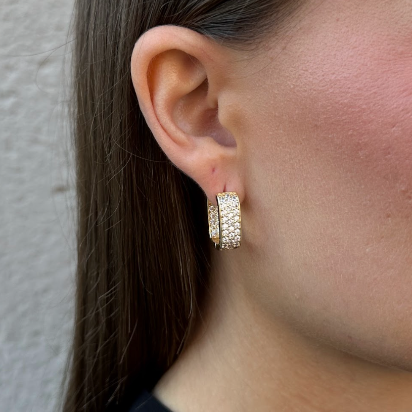 SQUARE PAVÉ HOOPS Gold