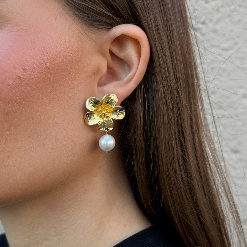 FLOWER PEARL EARRINGS Gold