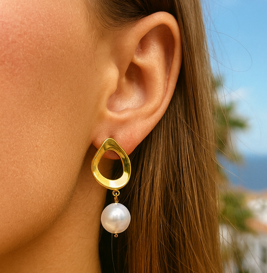 UNIQUE PEARL DROP EARRINGS Gold