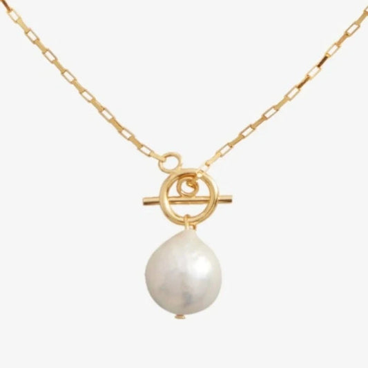 BOLD PEARL NECKLACE Gold