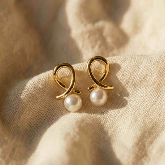 KNOT PEARL STUDS Gold