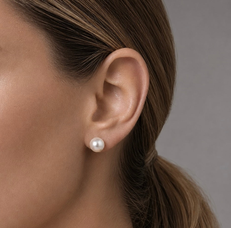CLASSIC PEARL STUDS Silver